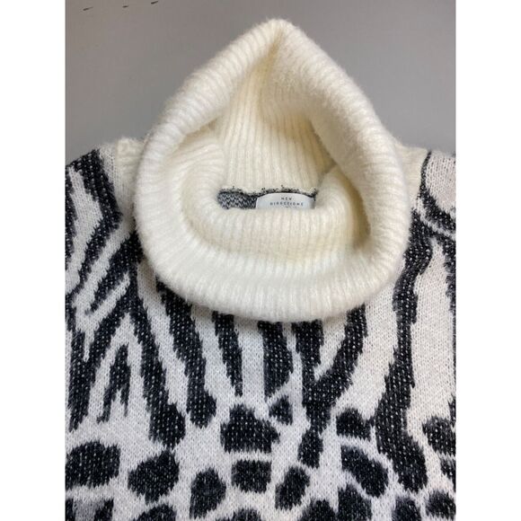 NWT Leopard Print Cowl Neck Sweater Women Sz S New Direction Lux Touch Soft - Picture 3 of 9